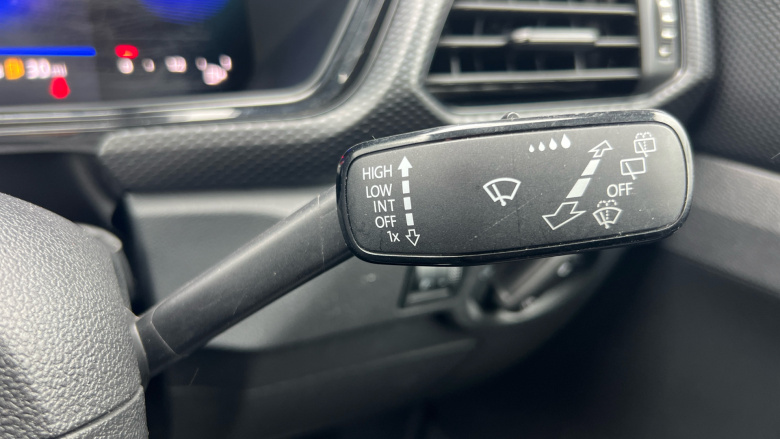 Volkswagen T-Cross 1.0 TSI 110 SE Edition 5dr Petrol Estate